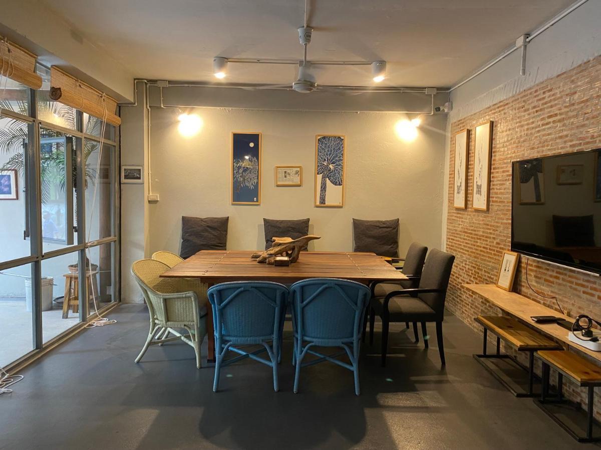 Nesuto Hostel&Cafe Ramkamhaeng 52 Bangkok Buitenkant foto