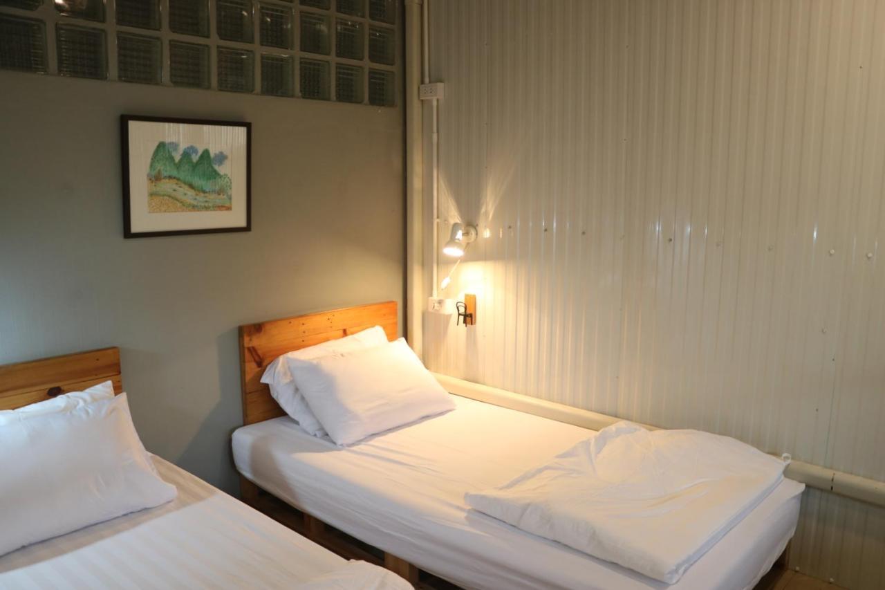 Nesuto Hostel&Cafe Ramkamhaeng 52 Bangkok Buitenkant foto