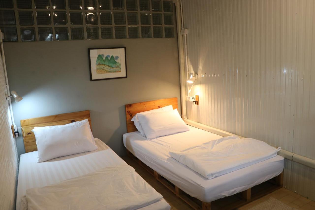 Nesuto Hostel&Cafe Ramkamhaeng 52 Bangkok Buitenkant foto