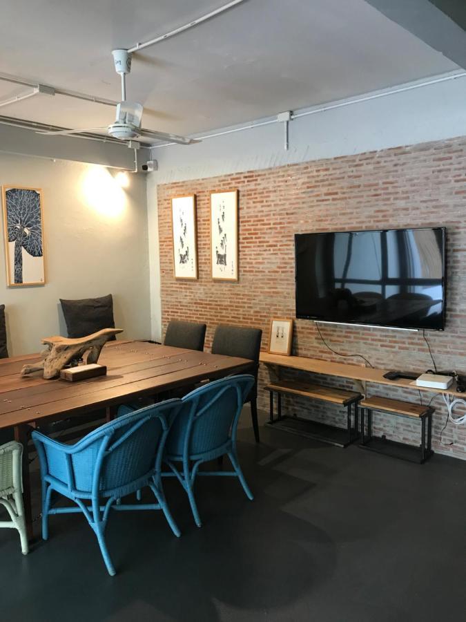 Nesuto Hostel&Cafe Ramkamhaeng 52 Bangkok Buitenkant foto